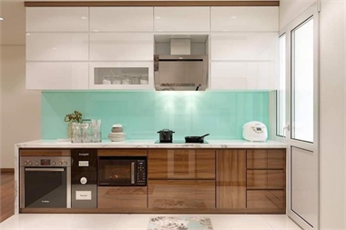 Mua Tủ Bếp Gỗ Công Nghiệp EUROWIN: Lựa Chọn Đúng Đắn Và Tiết Kiệm