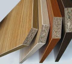 So sánh chi tiết bề mặt gỗ tủ bếp Melamine và Laminate