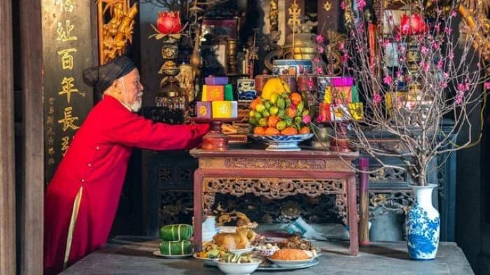 Bố Trí Bàn Thờ Trong Nhà Phố – Tránh Đại Kỵ Phong Thủy