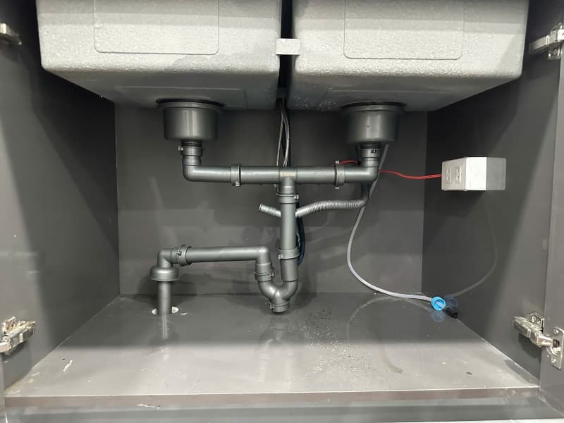 Khoang chậu tủ bếp chống ẩm tốt cho chung cư nhỏ