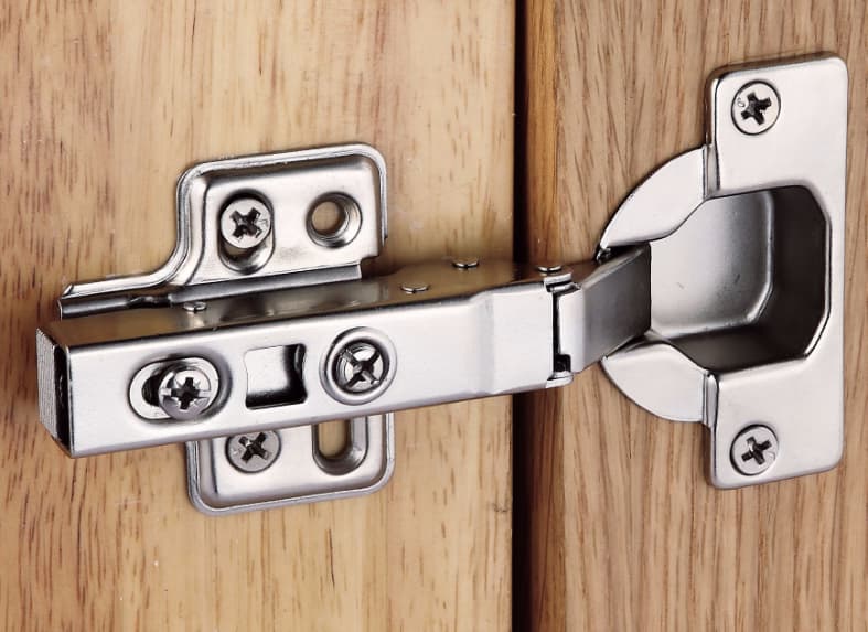 Hướng Dẫn Sử Dụng Phụ Kiện Tủ Bếp Thông Minh Đúng Cách