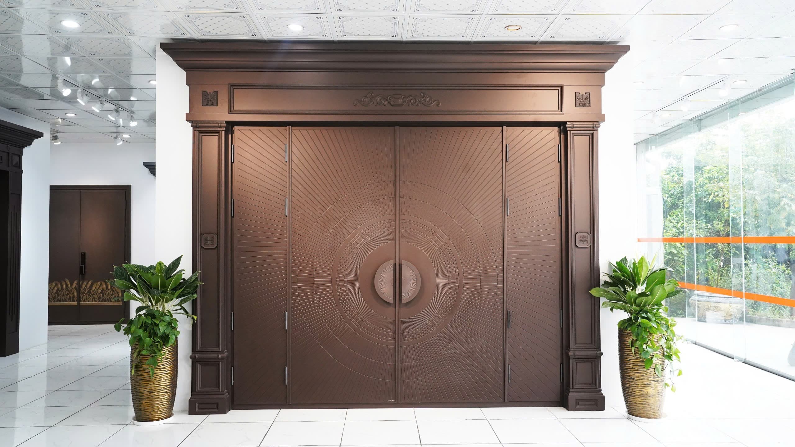 Mẫu cửa nhôm nguyên tấm khắc CNC tinh xảo